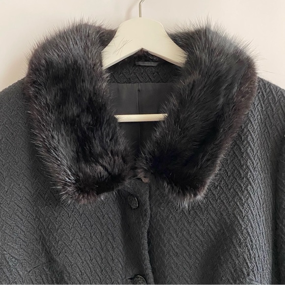 Stunning Women’s 1950’s Large Wool ButtonUp Jacket - Picture 2 of 8